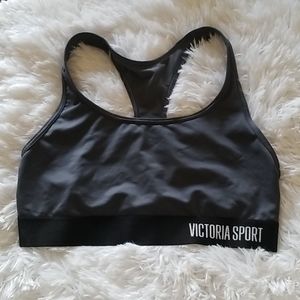 NWOT VS Sports Bra